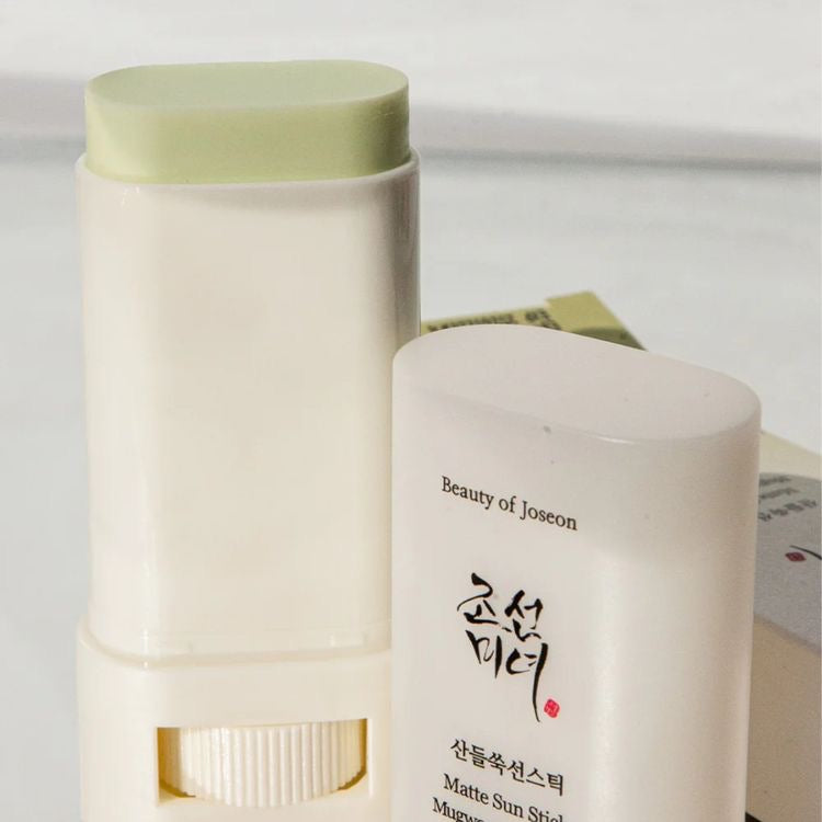 Beauty of Joseon - Matte Sun Stick: Mugwort + Camilia